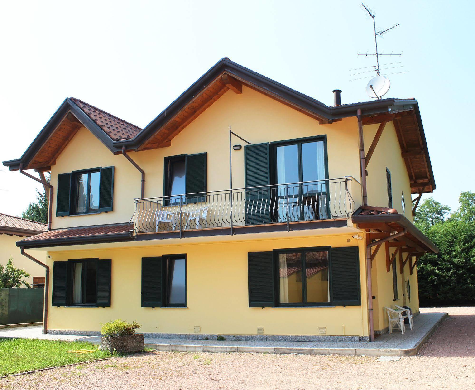 Villa Giglio Arsago Seprio Exterior photo
